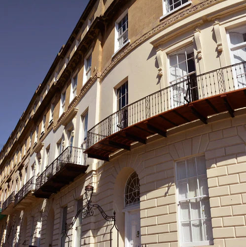 Listed Buildings in the UK: A Balancing Act of History and Home